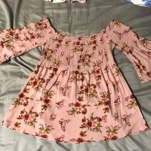 JUNIORS pink loose top